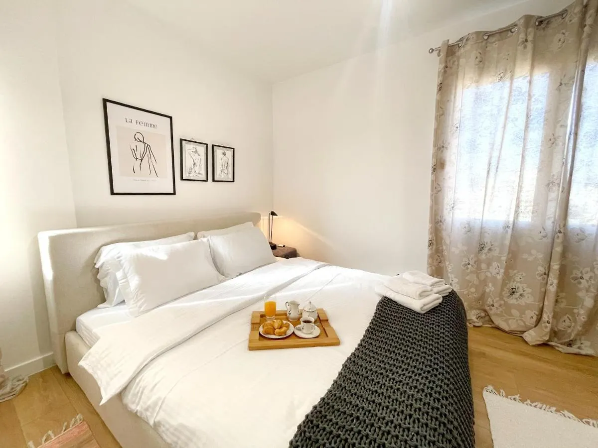 Appartement Metro Suites Tirana