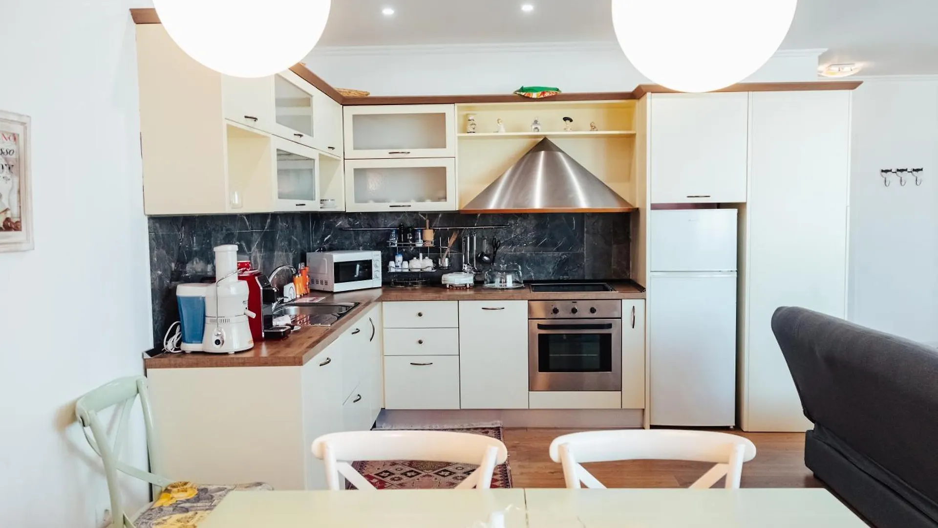 Apartment Metro Suites Tirana Albania