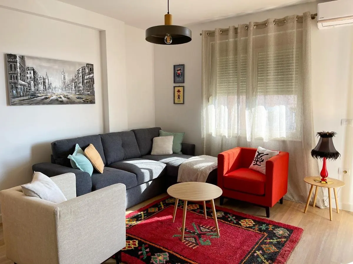 Apartment Metro Suites Tirana