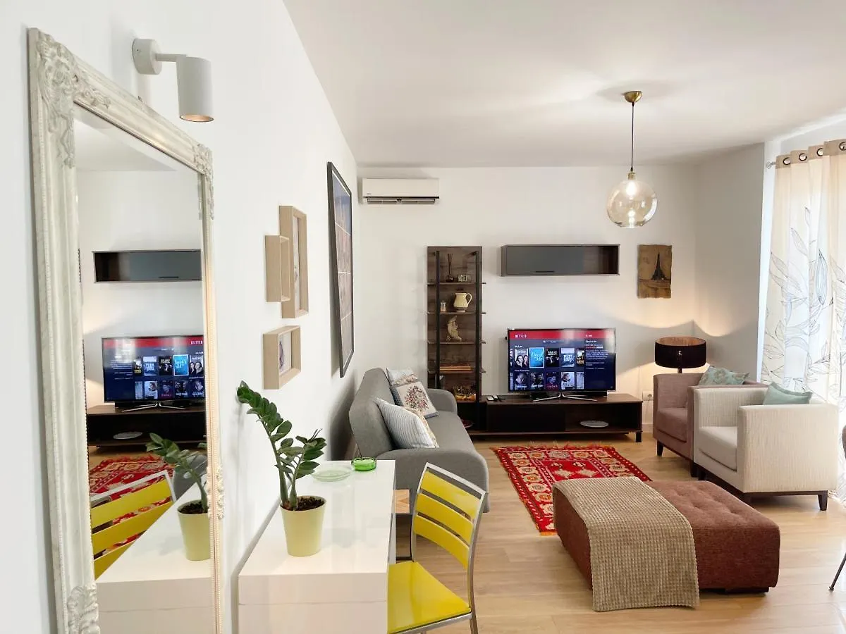 Metro Suites Tirana Apartment