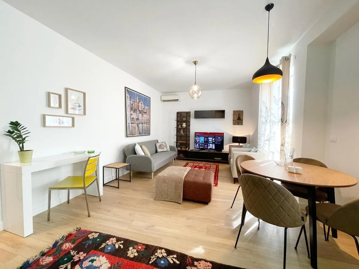 Apartment Metro Suites Tirana Albania